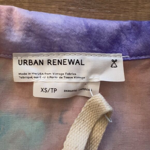 NWT Urban Outfitters Urban Renewal Shirt XS Tie Dye Button Up Pink Purple Blue - Picture 3 of 11